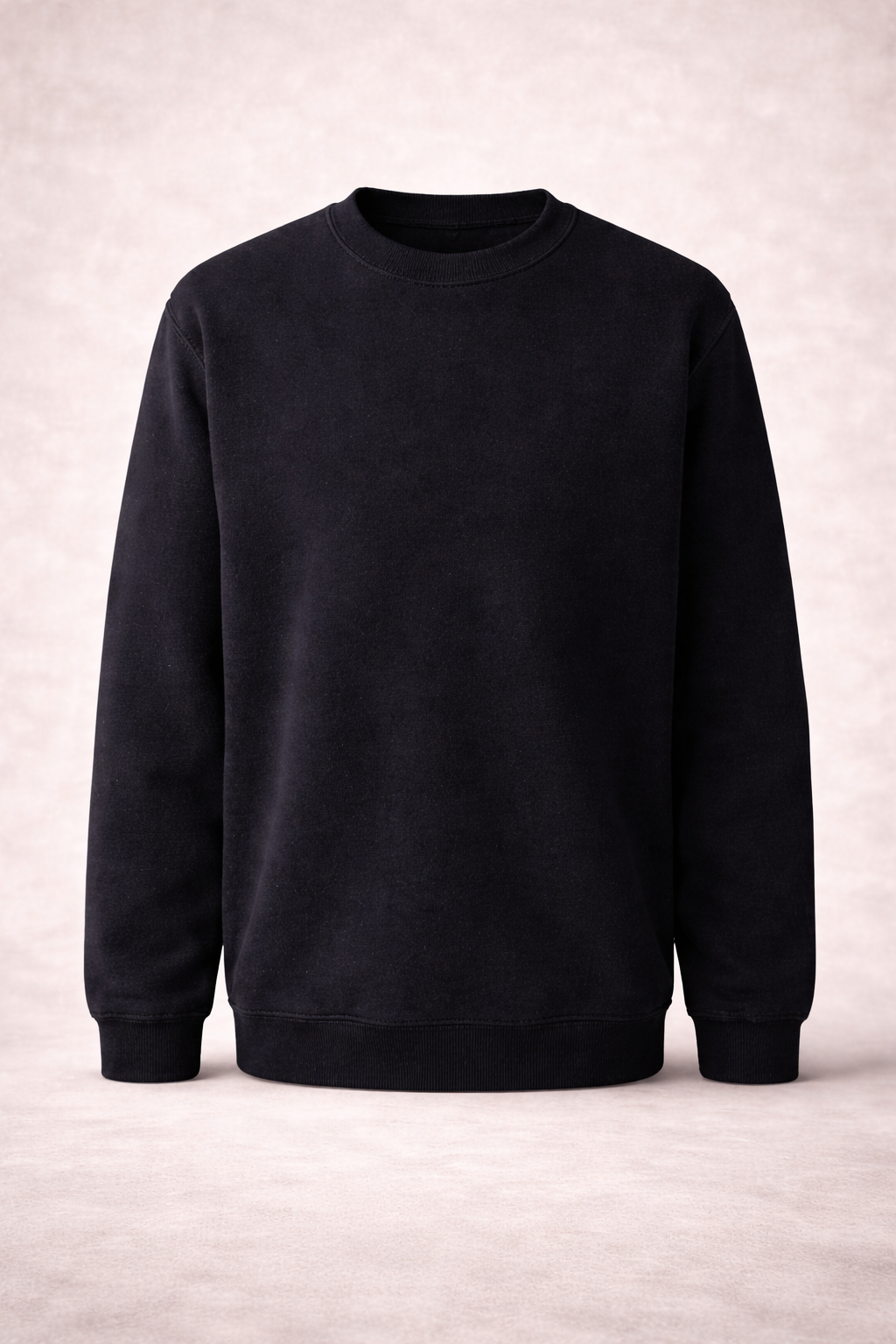 Essential Crewneck - Black